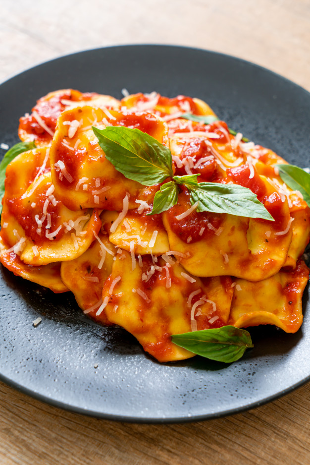 Tortellini Napoli